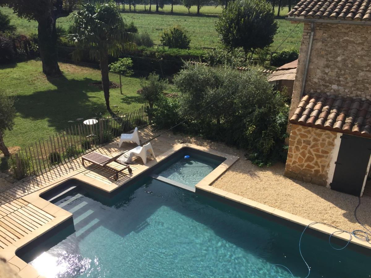 Ferme St Pierre 2 Suites Avec Repas, Piscine, Clim, Cheminee Ou Baignoire Spa Chabeuil ภายนอก รูปภาพ