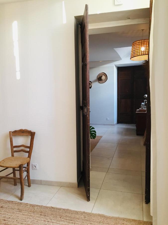 Ferme St Pierre 2 Suites Avec Repas, Piscine, Clim, Cheminee Ou Baignoire Spa Chabeuil ภายนอก รูปภาพ