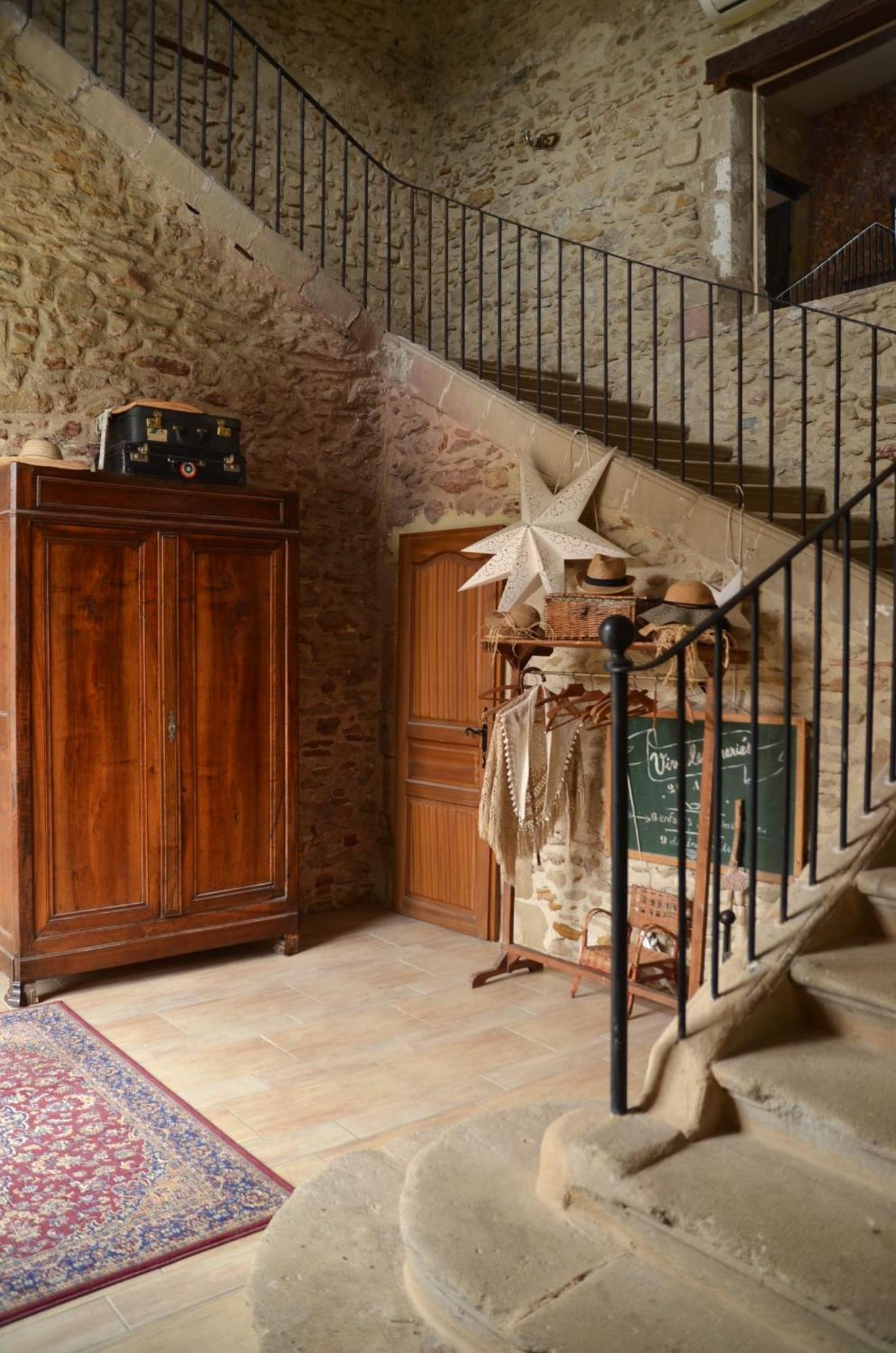 Ferme St Pierre 2 Suites Avec Repas, Piscine, Clim, Cheminee Ou Baignoire Spa Chabeuil ภายนอก รูปภาพ